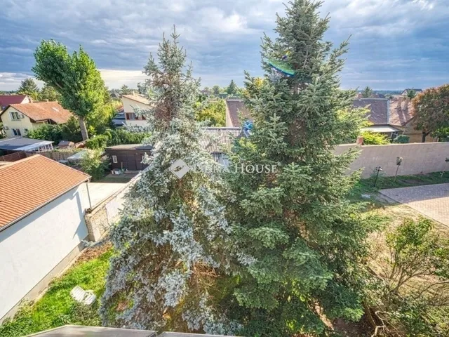 Eladó ház Budapest XVIII. kerület 386 nm