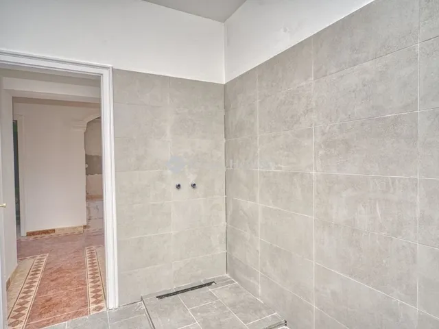 Eladó ház Budapest XVIII. kerület 386 nm