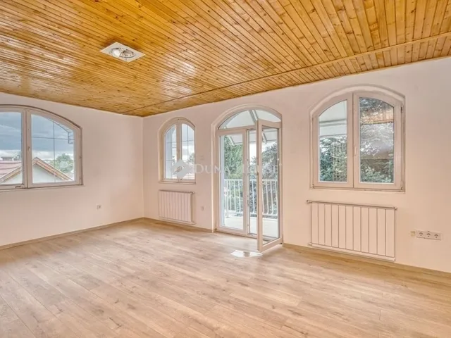 Eladó lakás Budapest XVIII. kerület 336 nm