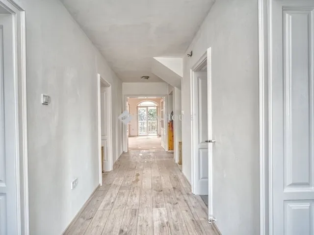 Eladó lakás Budapest XVIII. kerület 336 nm