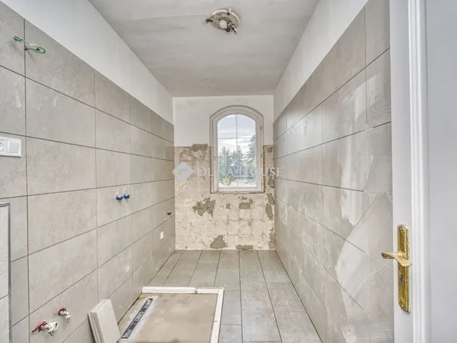 Eladó lakás Budapest XVIII. kerület 336 nm