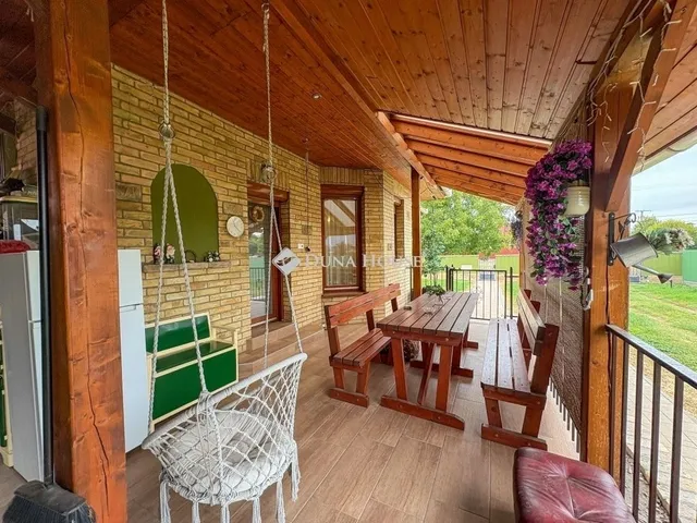 Eladó ház Hernád 99 nm