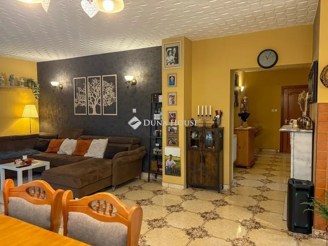 Eladó ház Hernád 99 nm