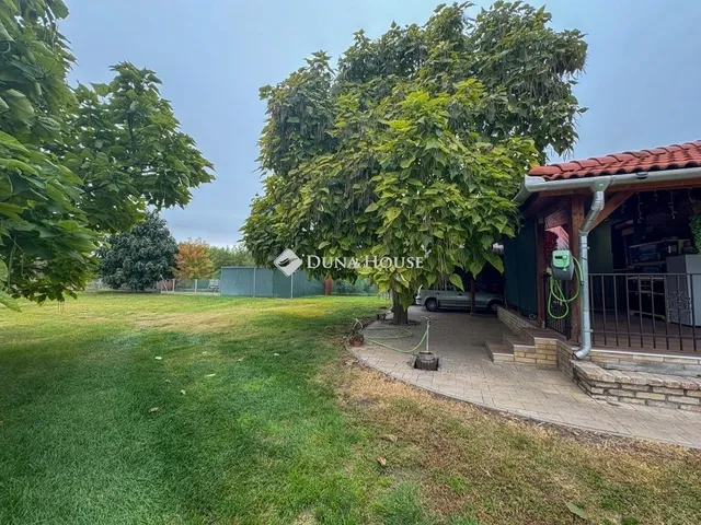 Eladó ház Hernád 99 nm