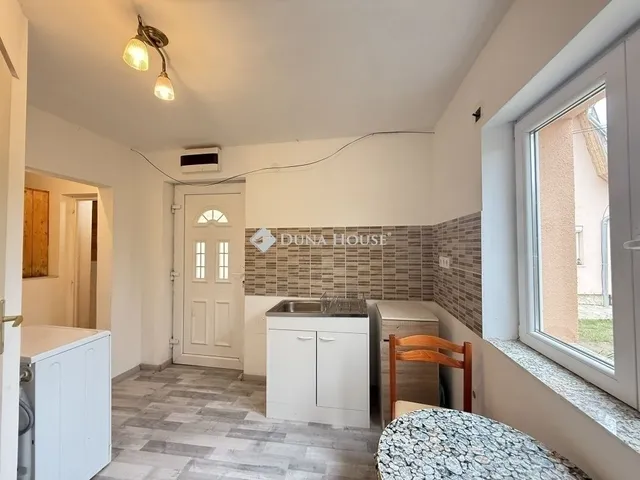 Eladó lakás Budapest XVIII. kerület, Szemeretelep 36 nm