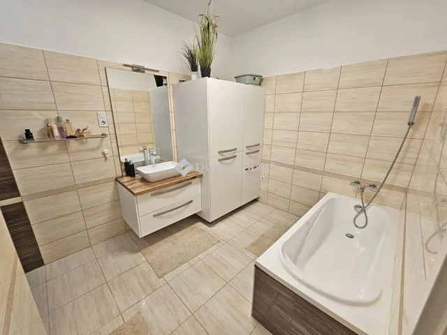 Eladó ház Gyömrő 88 nm