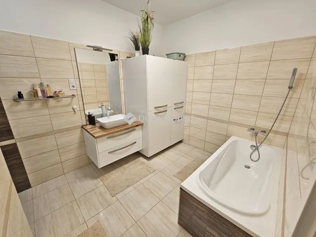 Eladó ház Gyömrő 88 nm