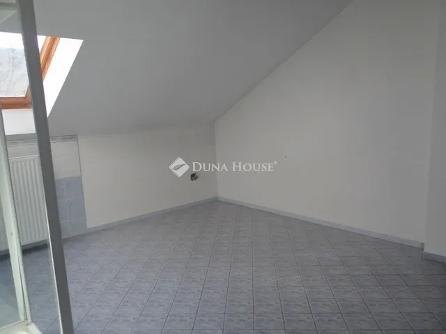 Eladó ház Budapest XVIII. kerület 265 nm