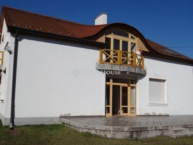 Eladó ház Budapest XVIII. kerület 265 nm