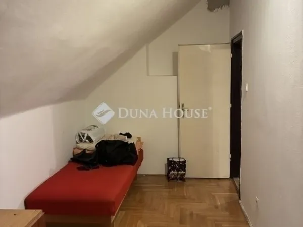 Eladó ház Budapest XVIII. kerület, Ganzkertváros 213 nm