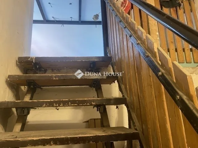 Eladó ház Budapest XVIII. kerület, Ganzkertváros 213 nm