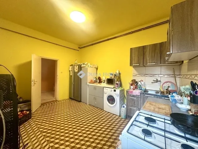 Eladó ház Üllő 99 nm