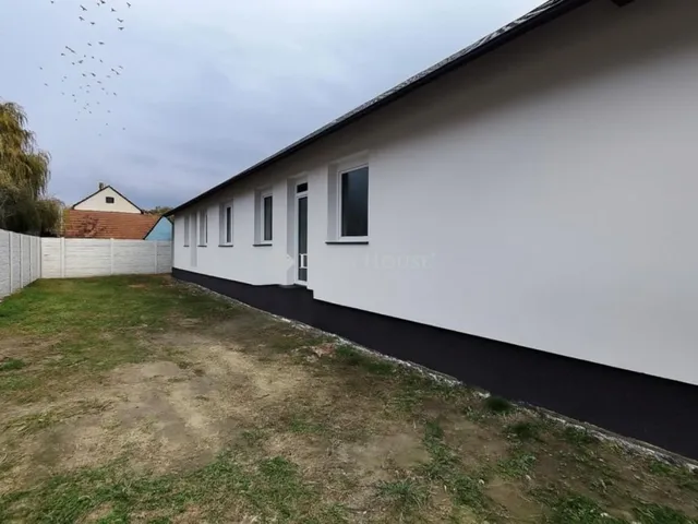 Eladó ház Monor 97 nm