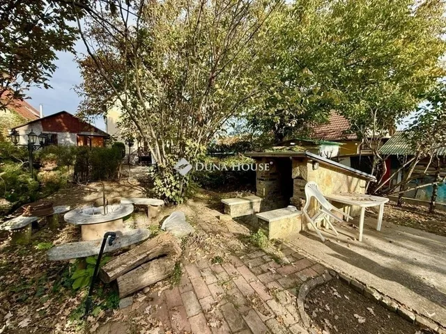 Eladó ház Gyál 240 nm