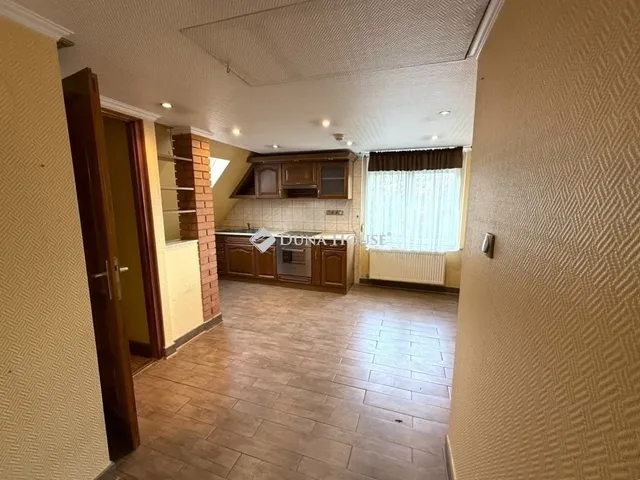 Eladó ház Gyál 240 nm