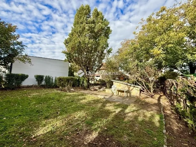 Eladó ház Gyál 240 nm