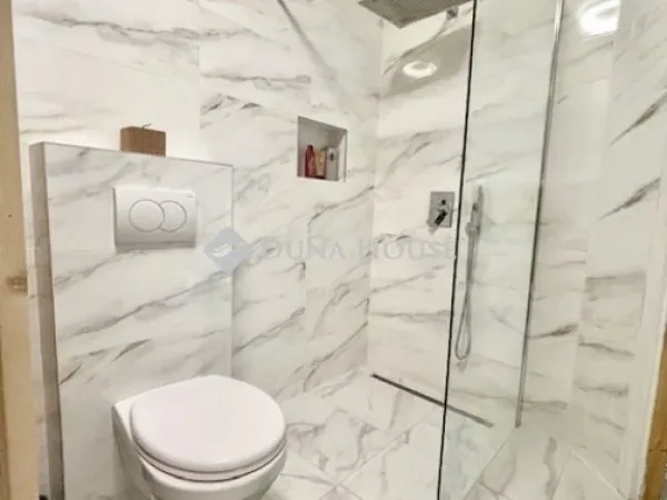 Eladó lakás Üllő 97 nm