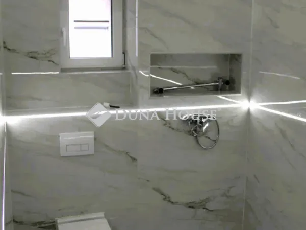 Eladó ház Budakalász 171 nm