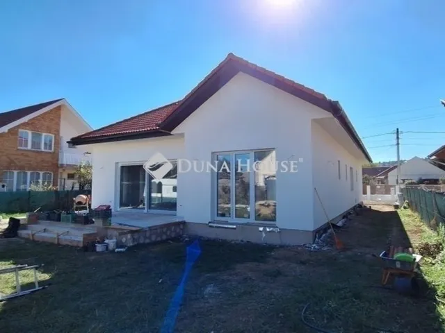 Eladó ház Budakalász 171 nm