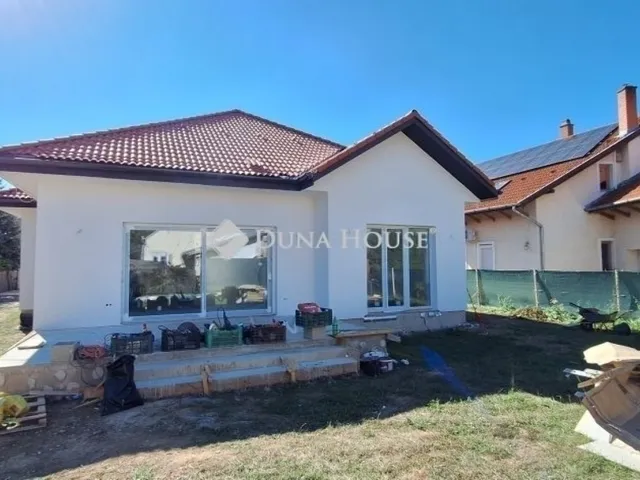 Eladó ház Budakalász 171 nm