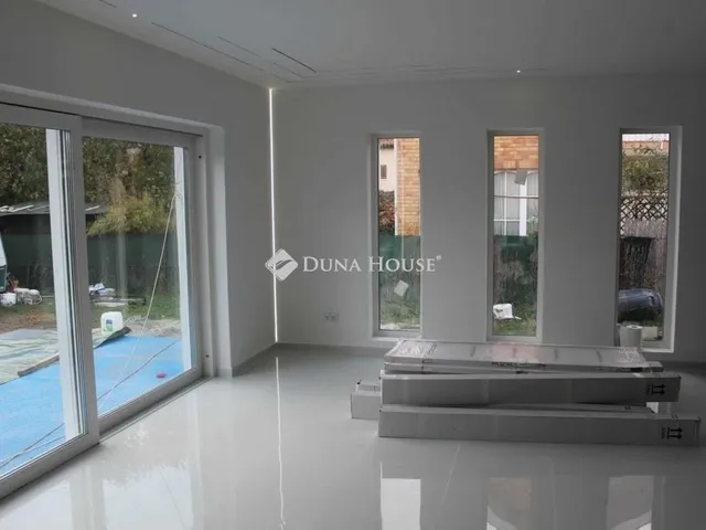 Eladó ház Budakalász 171 nm