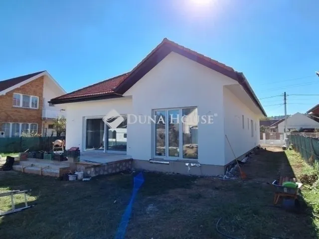 Eladó ház Budakalász 171 nm