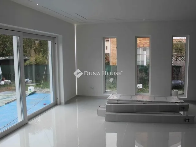 Eladó ház Budakalász 171 nm