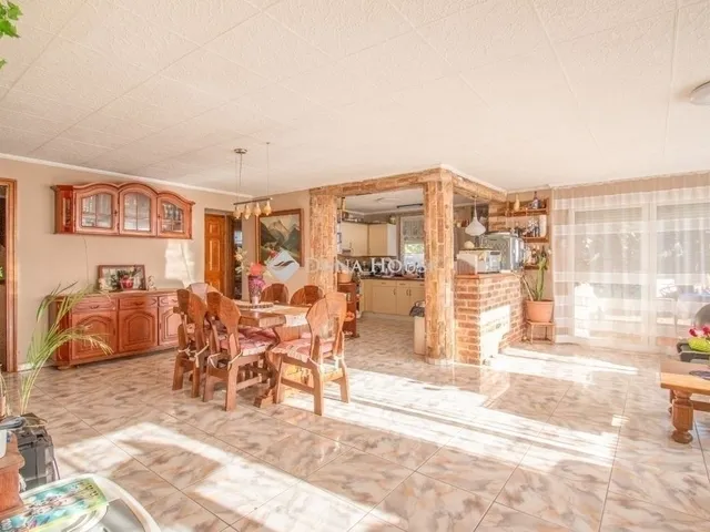 Eladó ház Üllő 150 nm