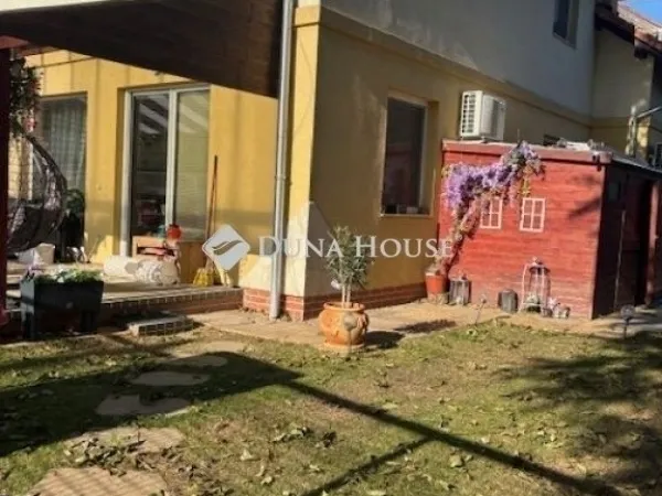 Eladó üdülő és hétvégi ház Üllő 97 nm