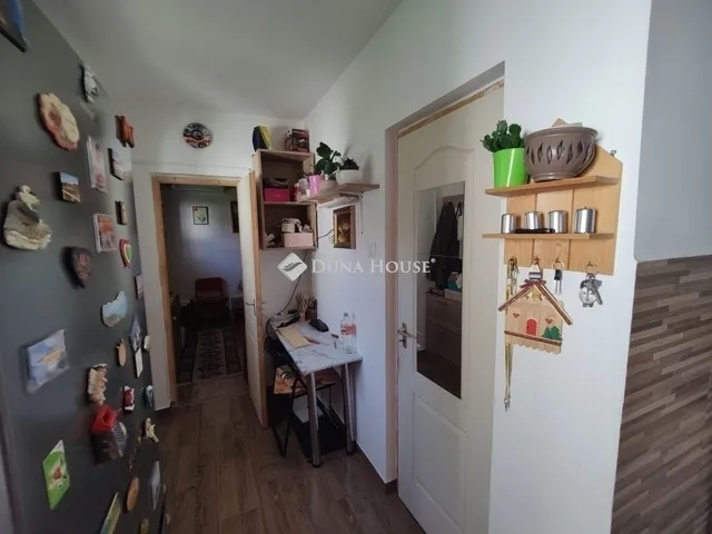 Eladó ház Úri 86 nm