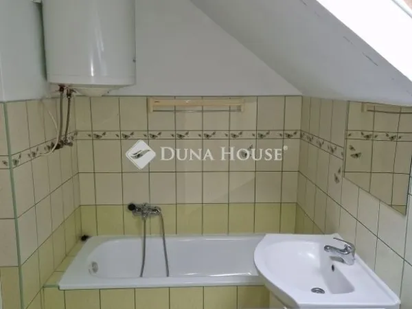 Eladó ház Monor 100 nm