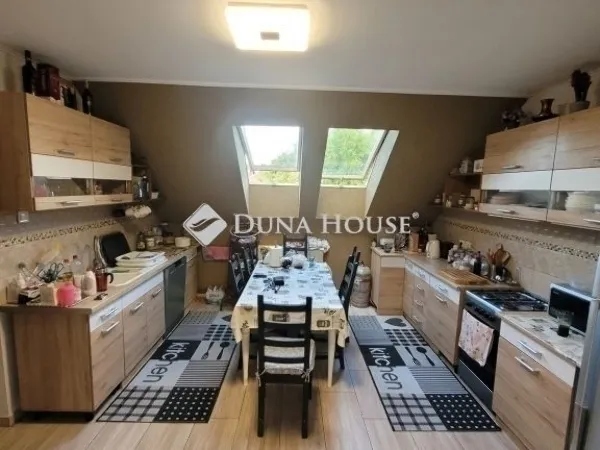 Eladó ház Budapest XVIII. kerület 143 nm