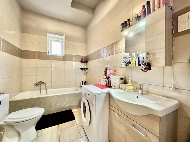 Eladó ház Üllő 89 nm