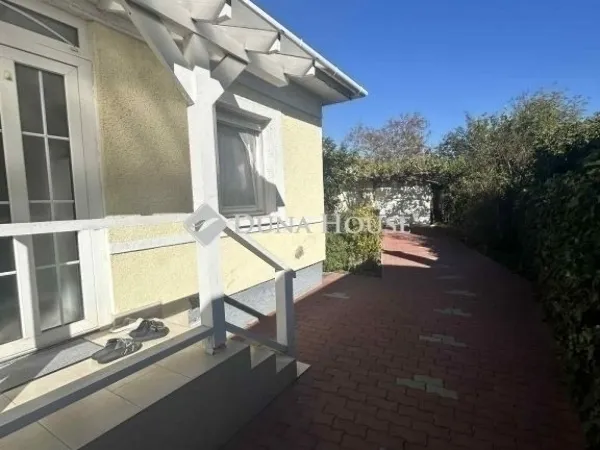 Eladó ház Vecsés 80 nm