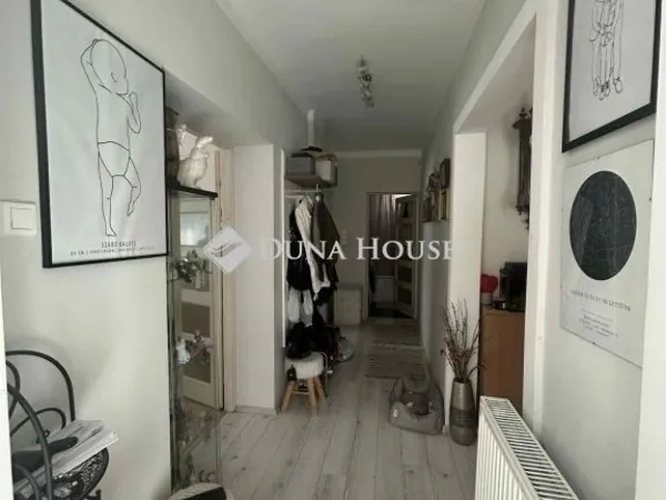 Eladó ház Vecsés 80 nm