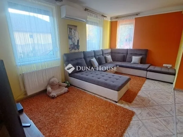 Eladó ház Üllő 122 nm