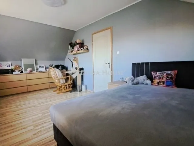 Eladó ház Üllő 122 nm