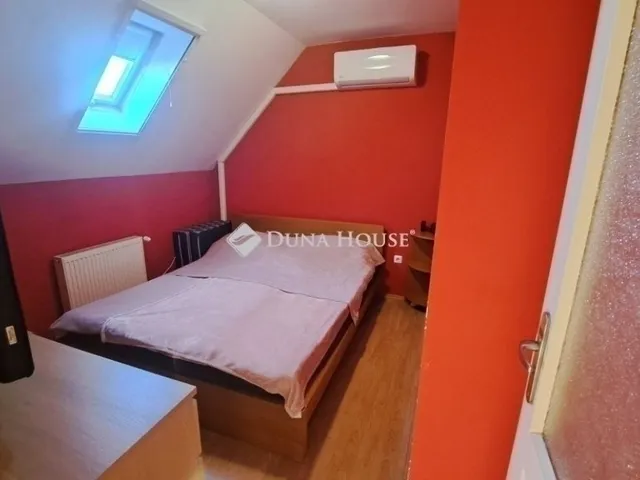 Eladó ház Üllő 122 nm