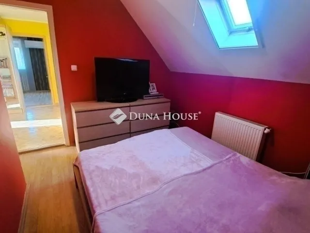 Eladó ház Üllő 122 nm