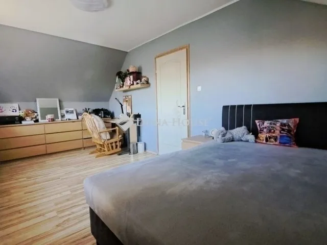 Eladó ház Üllő 122 nm