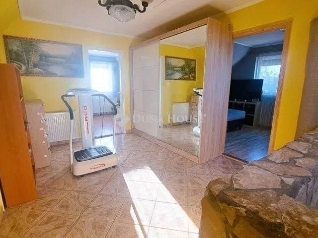 Eladó ház Üllő 122 nm