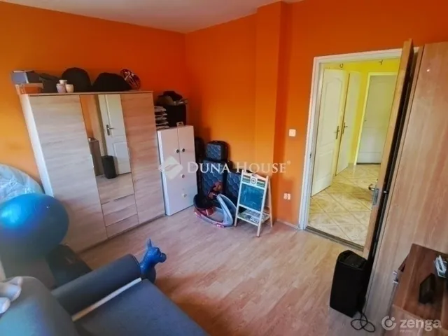 Eladó ház Üllő 122 nm