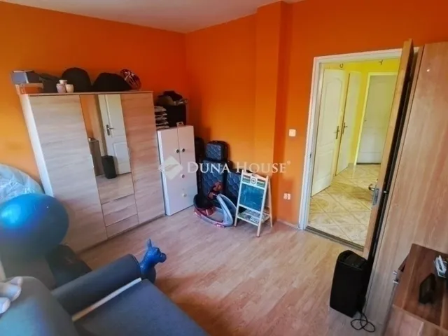 Eladó ház Üllő 122 nm