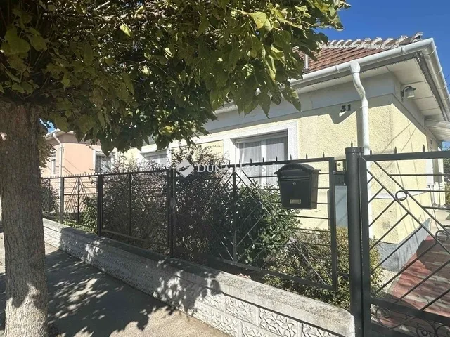 Eladó ház Vecsés 80 nm