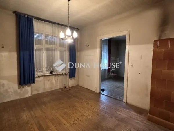 Eladó ház Budapest XVIII. kerület 70 nm