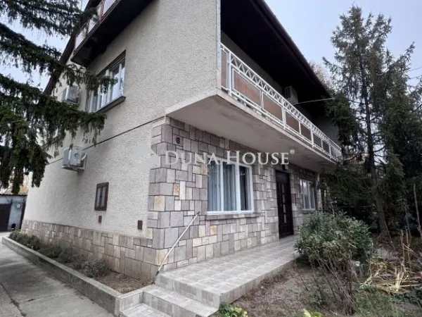 Eladó ház Ceglédbercel 174 nm