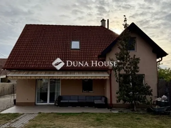 Eladó ház Budapest XVIII. kerület 182 nm