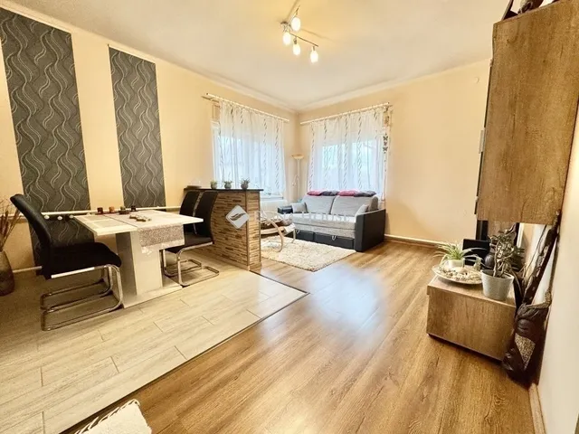 Eladó ház Üllő 89 nm