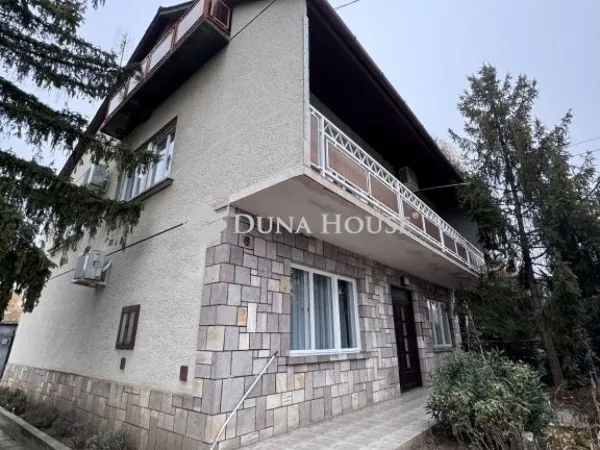 Eladó ház Ceglédbercel 174 nm