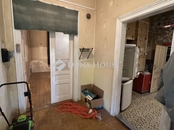 Eladó ház Budapest XVIII. kerület, Szemeretelep 70 nm